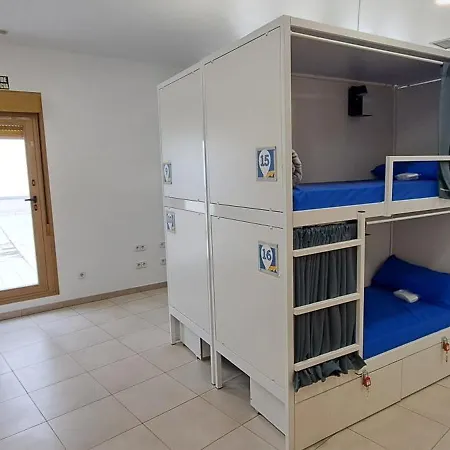 Albergue Albas Exclusivo Peregrinos Logrono Exterior photo